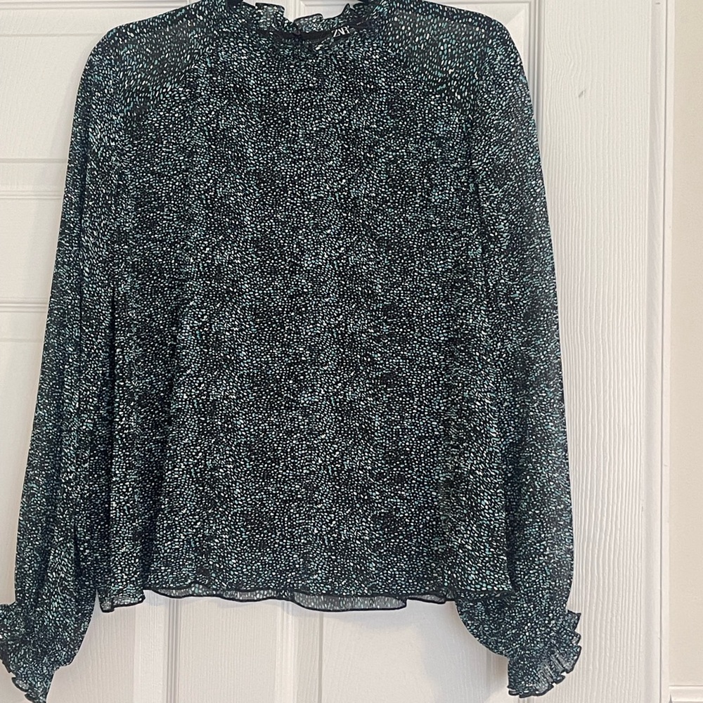 Zara Black and White Patterned Blouse